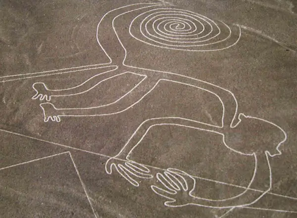 Vuelo sobre Nazca con recogida desde Lima